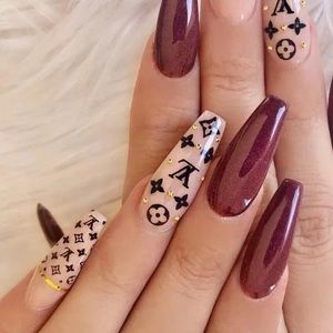 SHIP FREE 🌸Nail Decals🌸